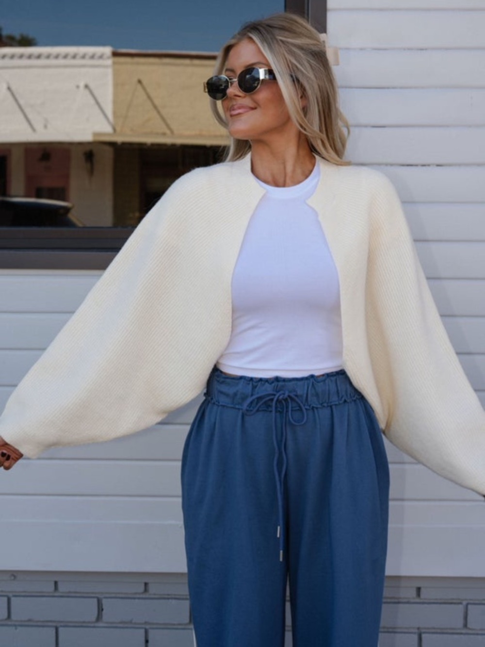 These Three Boutique Knit Drop Shoulder Cardigan Cream Small BNWOT SOLD OUT